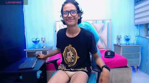 andy online show from 2, 10, 2025