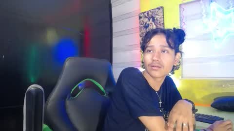 andy online show from 24, 10, 2025