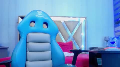 andy online show from 21, 11, 2025