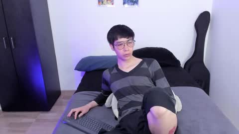 twx Andy twink3 online show from 4, 3, 2025