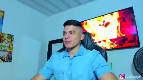 Snapshot of andy_walker_ chatting on 24, 5, 2026 Andres online show from 24, 5, 2026