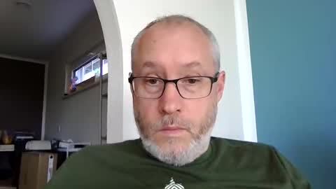 Snapshot of andyberg8 chatting on 22, 5, 2026 Andy online show from 22, 5, 2026