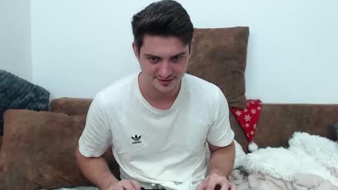 Snapshot of andyfame1 chatting on 21, 1, 2025 Andy Fame online show from 21, 1, 2025