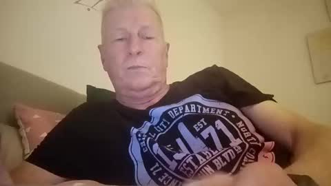 andyk1704 online show from 3, 2, 2025