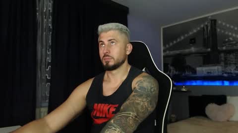 Snapshot of andysoul340 chatting on 22, 11, 2025 Magic Andy online show from 22, 11, 2025