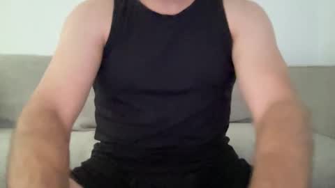 anewsummer online show from 4, 12, 2025