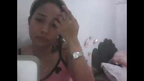 Snapshot of ange011 chatting on 22, 4, 2026 ange011 online show from 22, 4, 2026