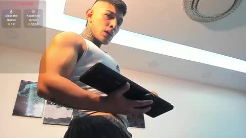 Angel online show from 4, 2, 2025