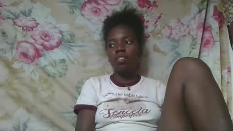 Snapshot of angeeliine chatting on 17, 4, 2026 angeeliine online show from 17, 4, 2026