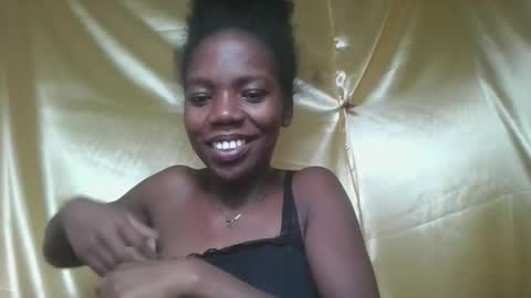 Snapshot of angeeliine chatting on 25, 4, 2026 angeeliine online show from 25, 4, 2026