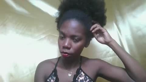 Snapshot of angeeliine chatting on 27, 4, 2026 angeeliine online show from 27, 4, 2026