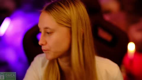 angeellina online show from 1, 1, 2025