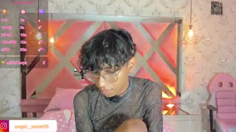   online show from 11, 12, 2024