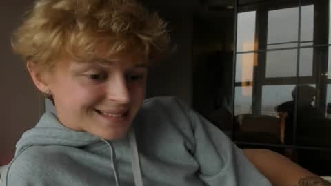 Snapshot of angel_andreww chatting on 23, 4, 2026 angel_andreww online show from 23, 4, 2026