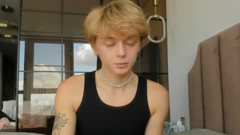 Snapshot of angel_andreww chatting on 27, 4, 2026 angel_andreww online show from 27, 4, 2026