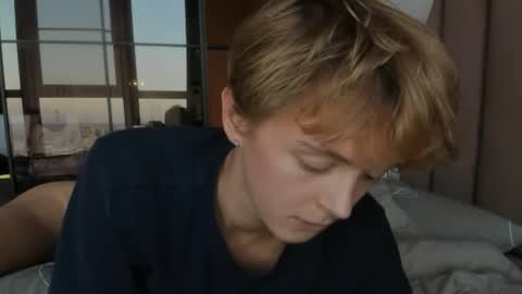 Snapshot of angel_andreww chatting on 28, 4, 2026 angel_andreww online show from 28, 4, 2026
