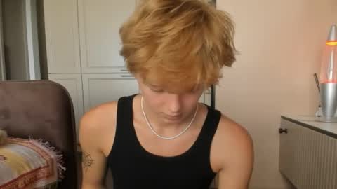 Snapshot of angel_andreww chatting on 3, 6, 2026 angel_andreww online show from 3, 6, 2026