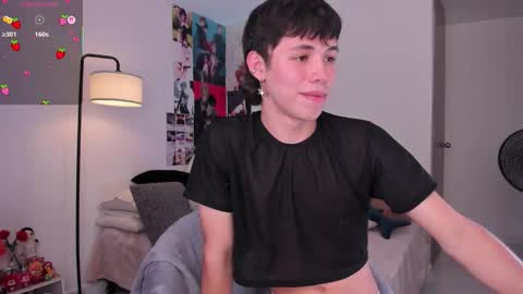 Angel   help me with 100 thumbs up online show from 10, 11, 2025