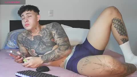 Snapshot of angel_boy01 chatting on 14, 9, 2025 angel_boy01 online show from 14, 9, 2025