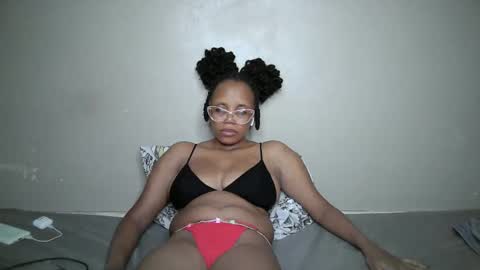 Snapshot of angel_cheupe chatting on 21, 11, 2025 angel_cheupe online show from 21, 11, 2025