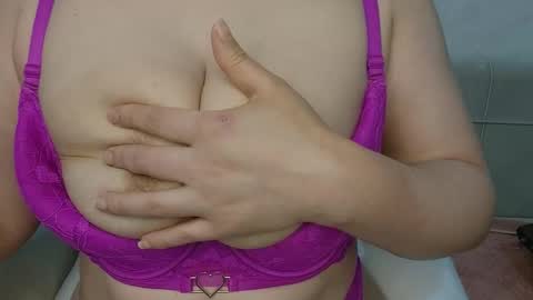 Snapshot of angel_coconut chatting on 22, 11, 2025 Angel coco online show from 22, 11, 2025