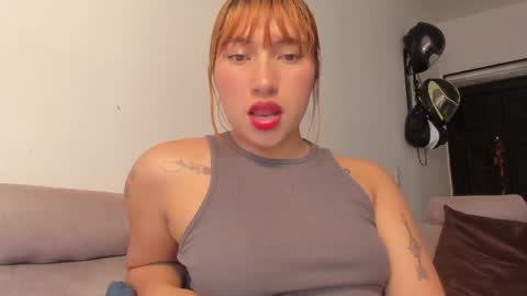 Angie indepent model online show from 28, 4, 2026