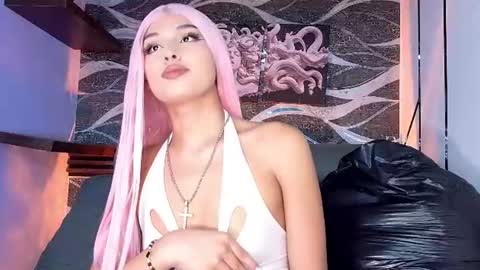 Snapshot of angel_dragun chatting on 23, 7, 2026 Angel-dragun online show from 23, 7, 2026