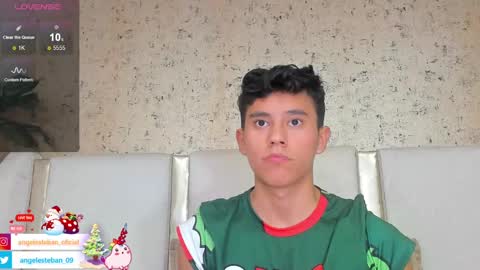 Snapshot of angel_esteban_fx chatting on 14, 12, 2024 ngel Esteban online show from 14, 12, 2024