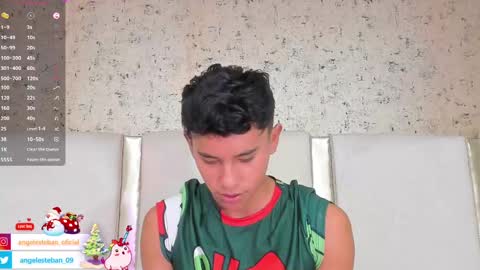 Snapshot of angel_esteban_fx chatting on 29, 12, 2024 ngel Esteban online show from 29, 12, 2024