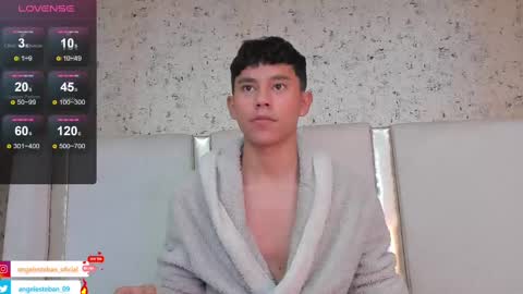 Snapshot of angel_esteban_fx chatting on 14, 2, 2025 ngel Esteban online show from 14, 2, 2025