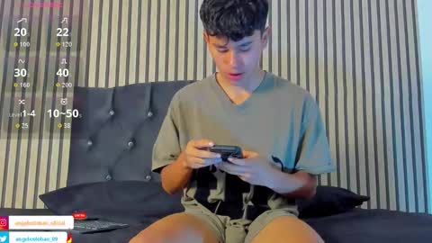 ngel Esteban  online show from 1, 2, 2026