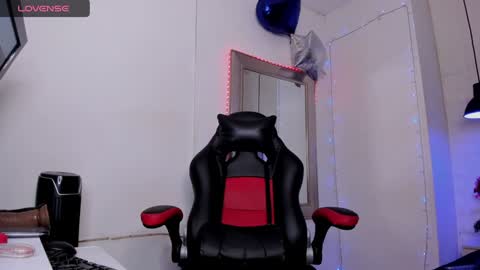 angel hardy online show from 18, 1, 2025