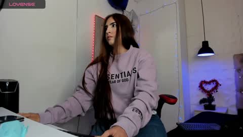 angel hardy online show from 20, 1, 2025