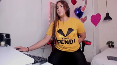 angel hardy online show from 27, 2, 2025