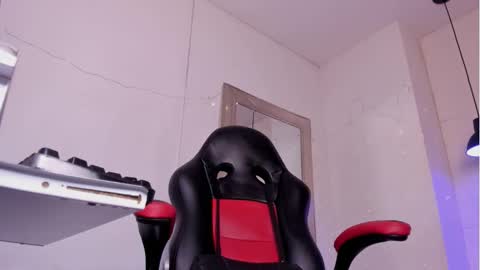 angel hardy online show from 27, 9, 2025