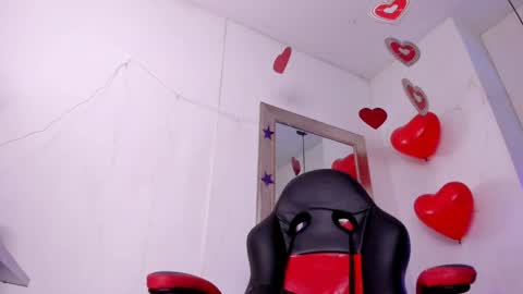 angel hardy online show from 15, 4, 2026