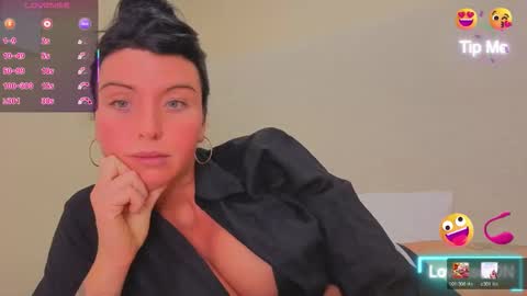 angel_ique online show from 24, 3, 2026