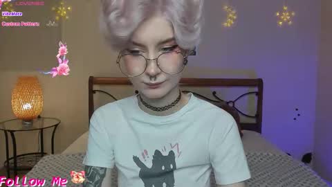 Snapshot of angel_julles chatting on 28, 11, 2025 Angel Dust online show from 28, 11, 2025