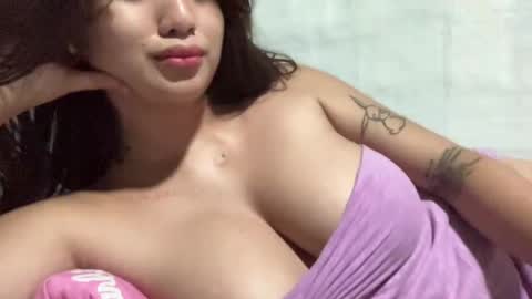 callmekianna online show from 2, 3, 2025