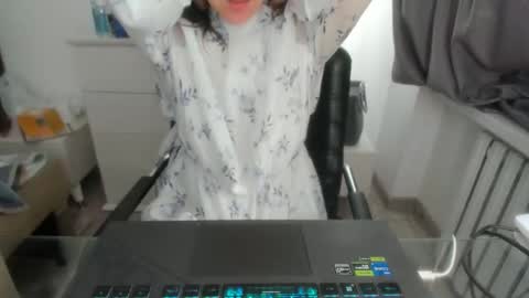 Snapshot of angel_lee__ chatting on 25, 1, 2025 angel_lee__ online show from 25, 1, 2025