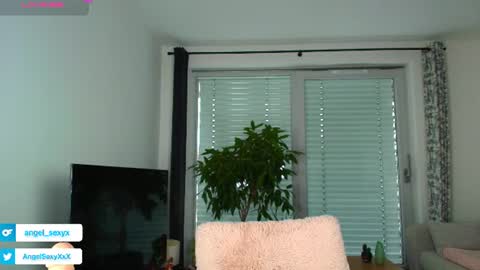 Snapshot of angel_sexyxxx chatting on 10, 6, 2026 CALL ME ANGEL online show from 10, 6, 2026