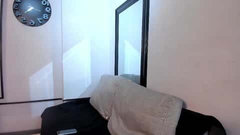 Snapshot of angel_silva_ chatting on 23, 4, 2026 Angel online show from 23, 4, 2026
