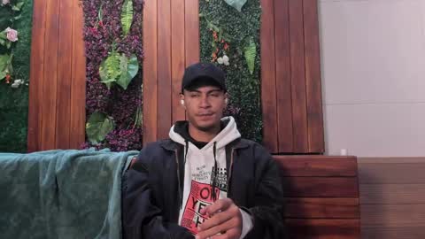 Snapshot of angel_silva_ chatting on 26, 4, 2026 Angel online show from 26, 4, 2026