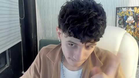 Snapshot of angel_st1 chatting on 10, 4, 2026 Angel online show from 10, 4, 2026