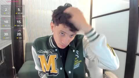 Snapshot of angel_st1 chatting on 13, 4, 2026 Angel online show from 13, 4, 2026