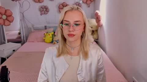 Angelica online show from 19, 6, 2026