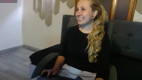 Angel online show from 10, 5, 2026