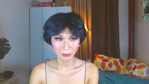 angela online show from 14, 11, 2025