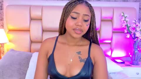 Angela Roberts online show from 1, 3, 2026