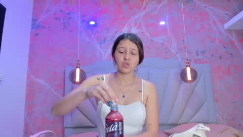 Snapshot of angelaa_cute chatting on 23, 1, 2025 ANGELA online show from 23, 1, 2025